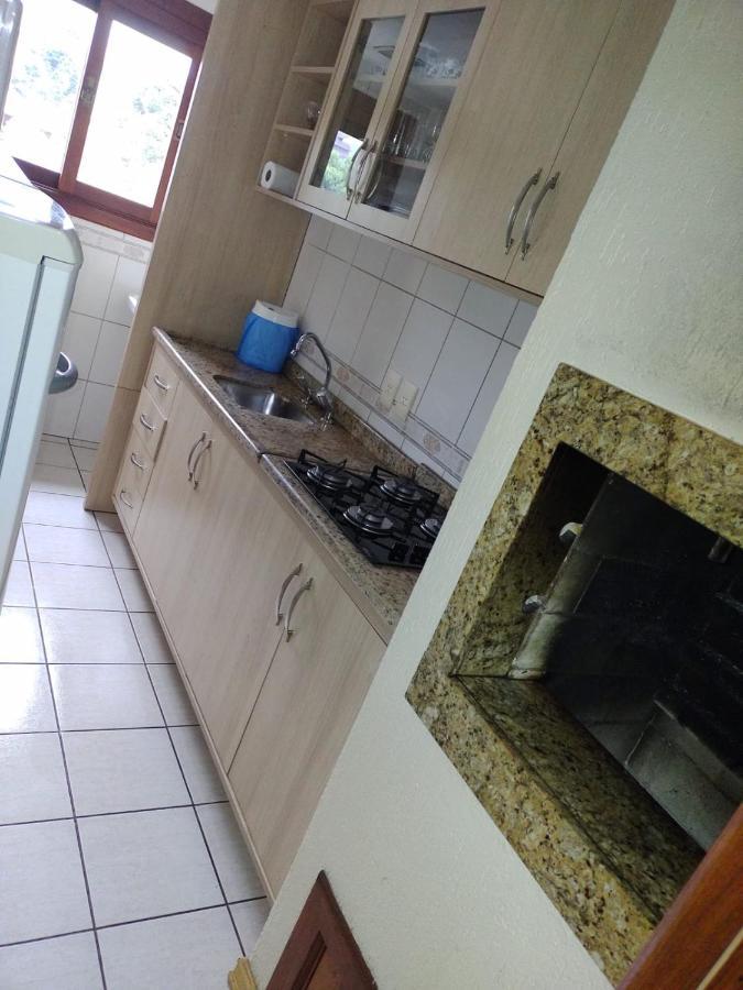 Апартаменты Apartamento Ensolarado No Centro De Грамаду Экстерьер фото